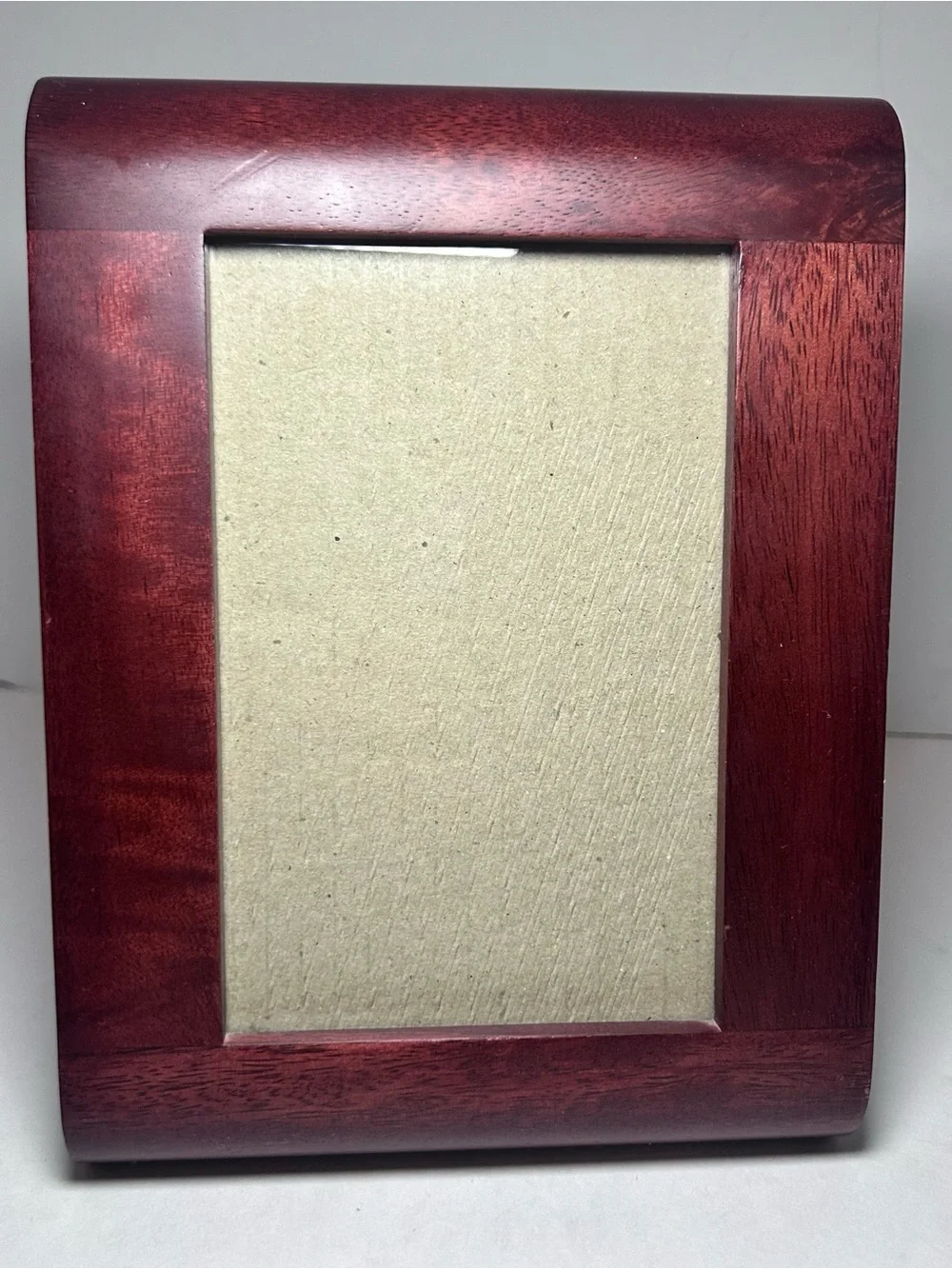 Fetco Vintage Wood Picture Frame Mahogany or Dark Cherry Stain For 4X6 Photo